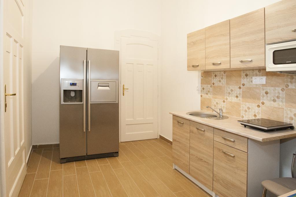 Apartamento Ariel Close To St. Stephen Basilica Budapeste